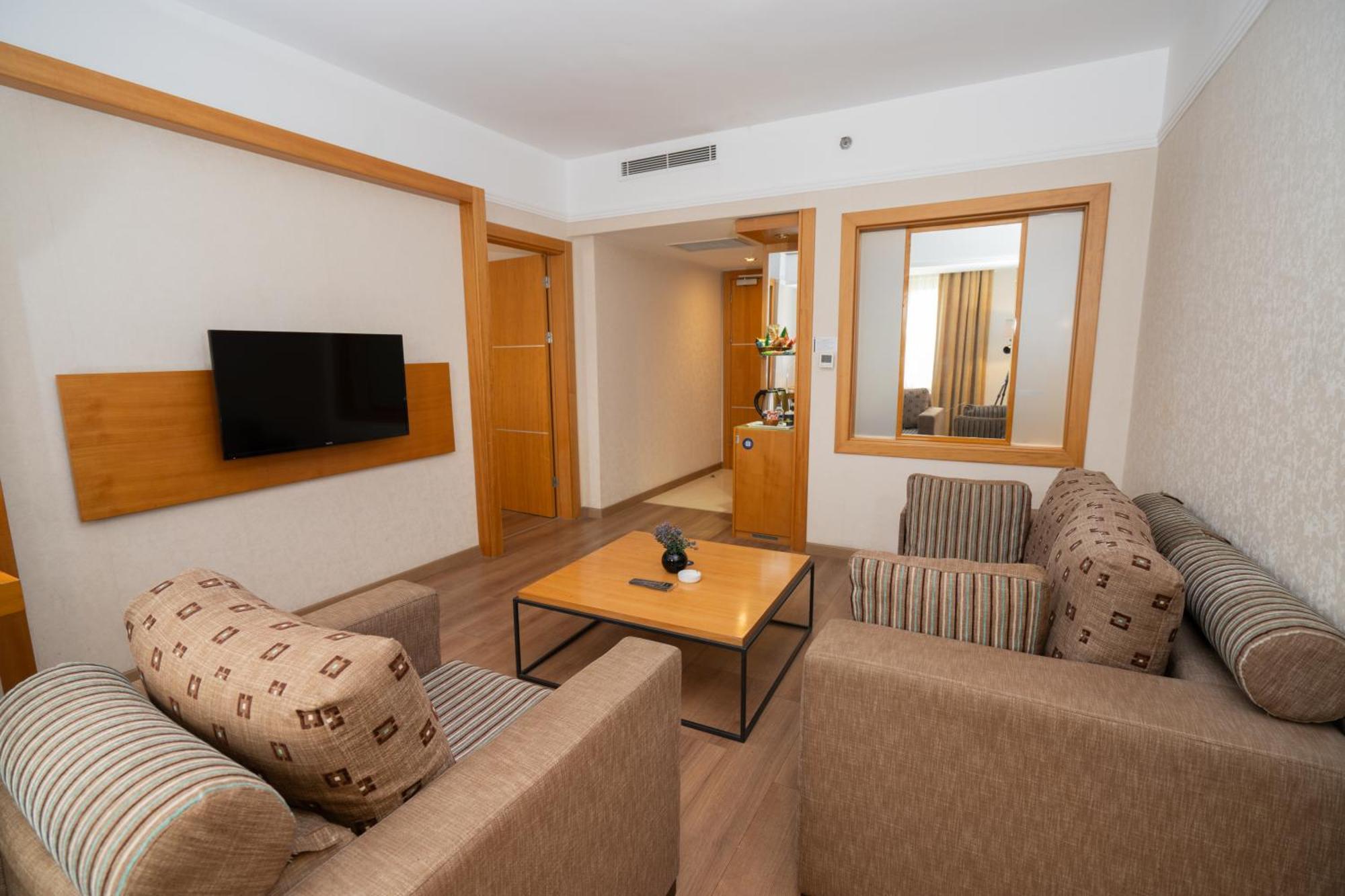 Anemon Grand Denizli Otel Exterior photo